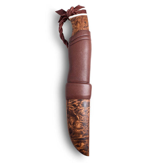 Handmade Finnish hunting knife from Roselli in model "Hunting knife Nalle" Comes with  UHC steel and detail such as silver ferrule and reindeer antler details